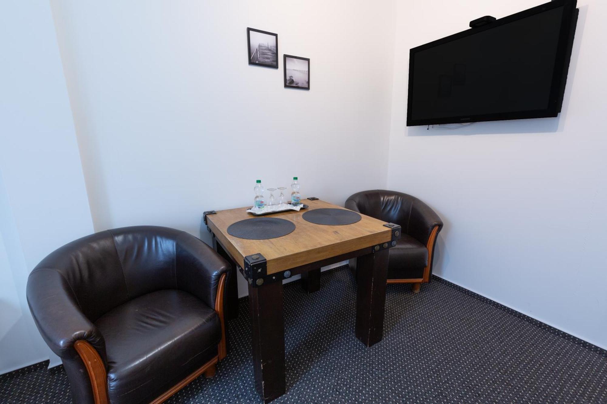 Penzion Zlaty Orol Helcmanovce Exteriér fotografie